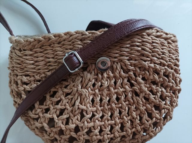 Bolso crema para mujer