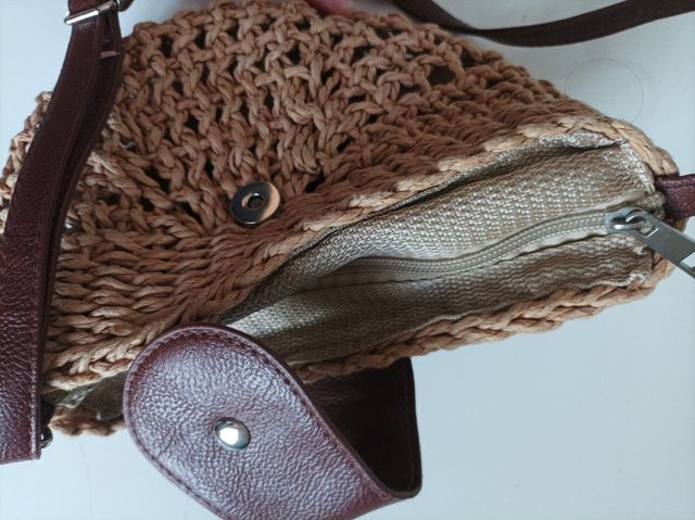 Bolso crema para mujer