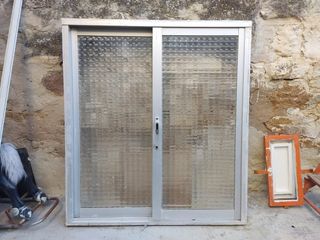 Ventana de aluminio + Reja