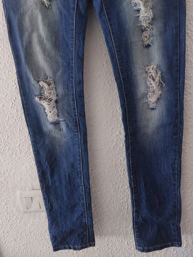 Pantalón tejano Talla M/38