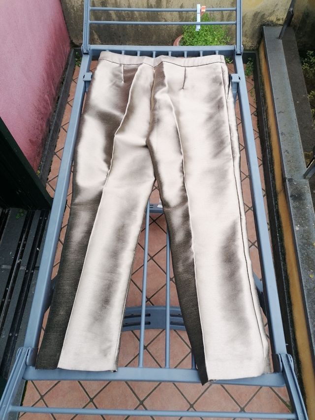 Pantalone oro