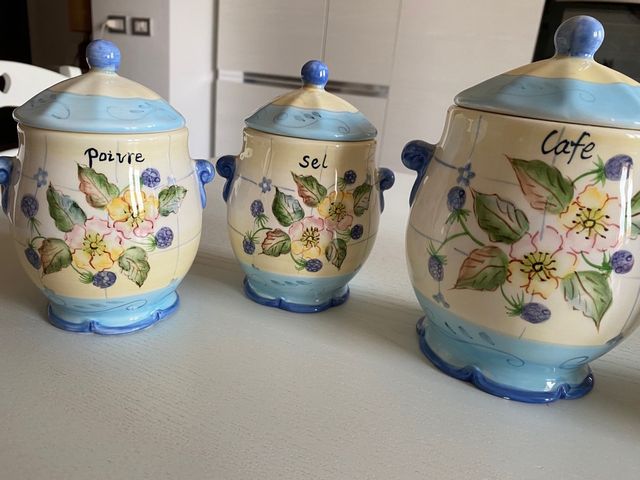 ceramiche da casa contenitive