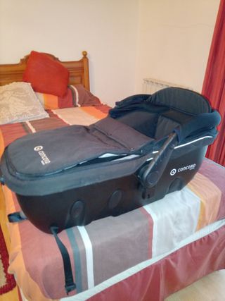 Silla de paseo, cuco y capazo.