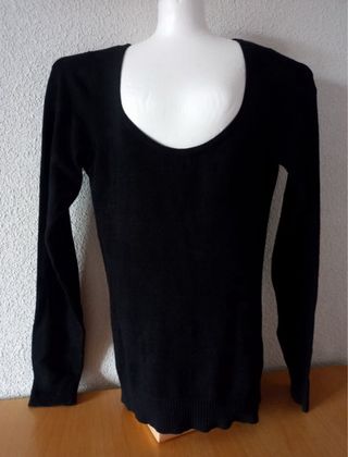 Jersey mujer ZARA negro escotado