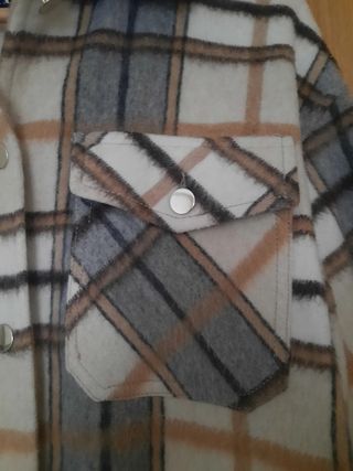 Sobrecamisa de cuadros de Zara