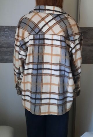Sobrecamisa de cuadros de Zara