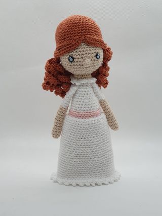 Lory bambola amigurumi pupazzo