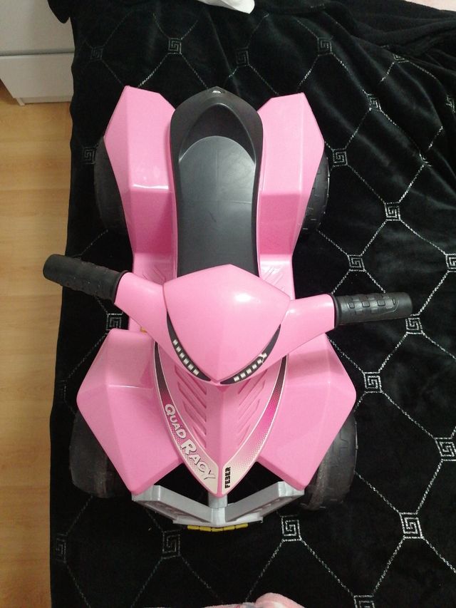 Kuad de niña de batería