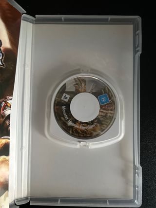 PSP juego Monster Hunter Freedom