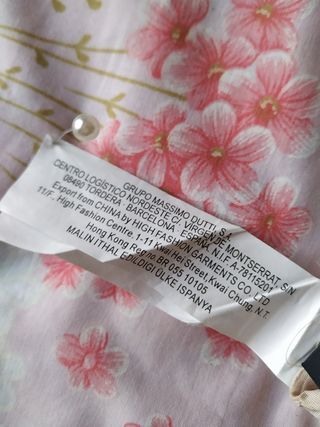 Falda de seda de Massimo Dutti. Talla 40