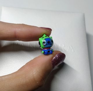 Charm Stitch alienígena Disney