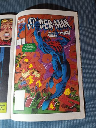 SPIDERMAN 2099 N° 4 Forum