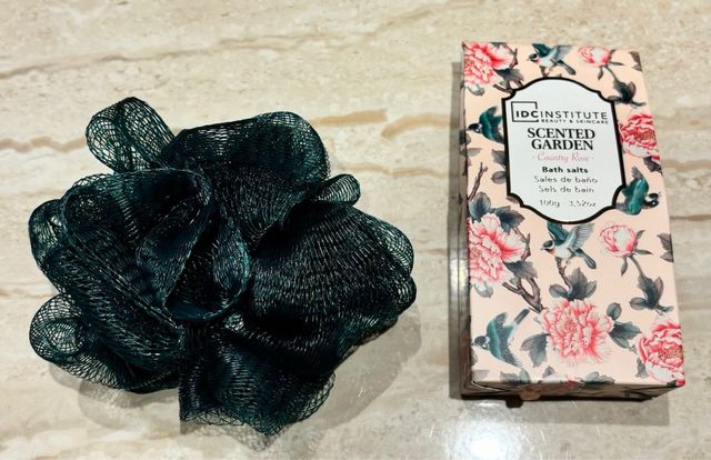 Esponja y sales de Baño