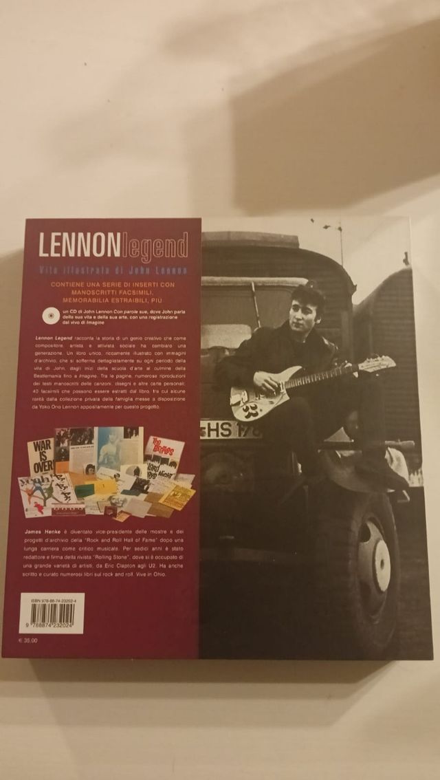 "Lennon Legend" - Libro + CD