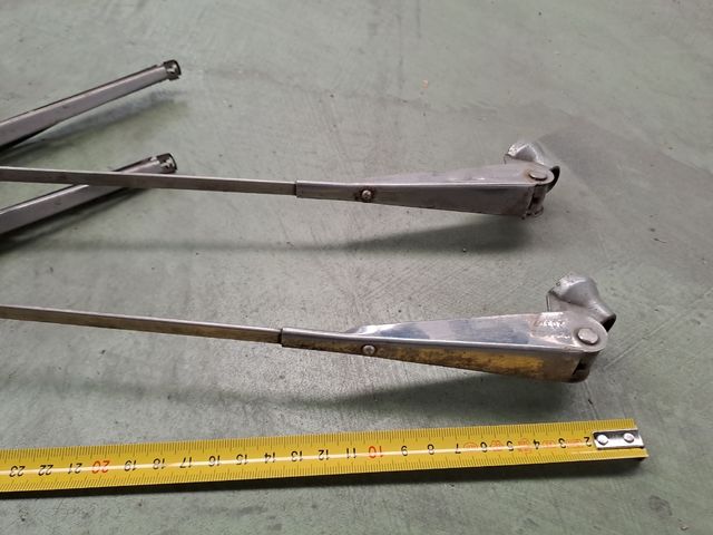 Brazos limpia cromados antiguos