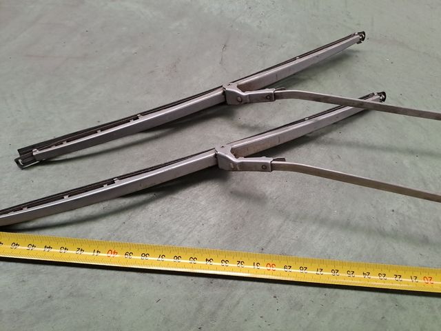 Brazos limpia cromados antiguos