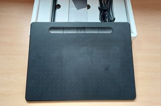 Tablet Wacom Intuos.