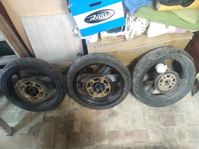 Despiece Daelim roadwin 125 .