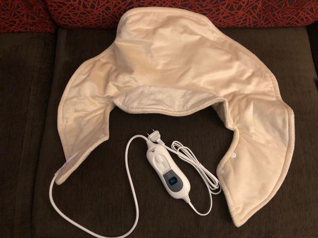 Almohadilla eléctrica cervical