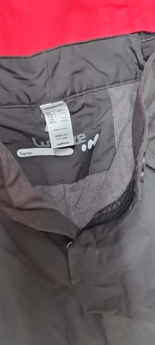 Ropa Nieve. Chaqueta y/o pantalón 9/10 añ