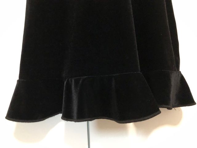 VESTIDO NEGRO TERCIOPELO