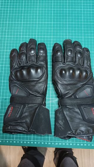 Guantes Revit