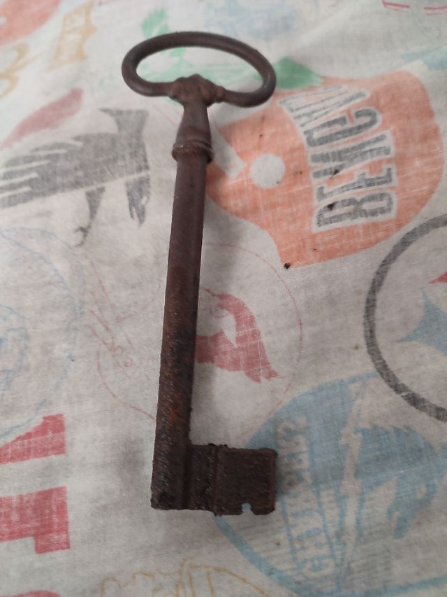 Cerradura antigua de portadas 