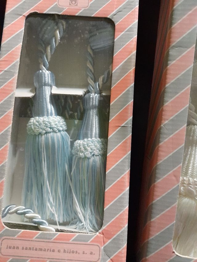 Varios lotes de alzapaños