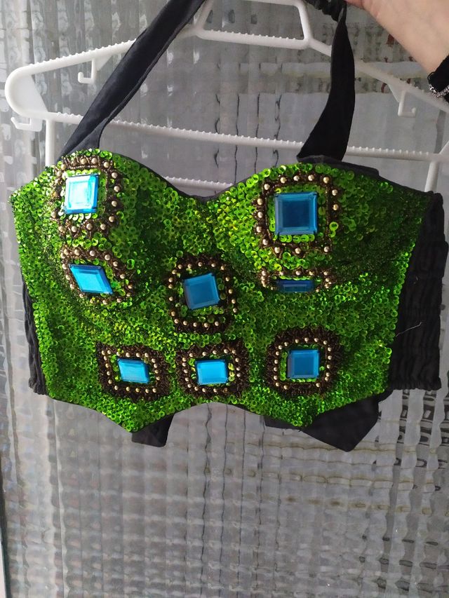 Corpiño hecho a mano fiesta