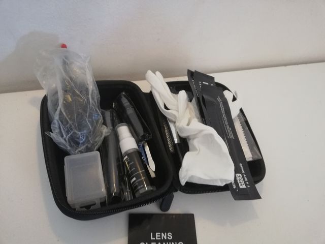 Strumenti per la pulizia della fotocamera