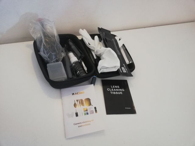 Strumenti per la pulizia della fotocamera