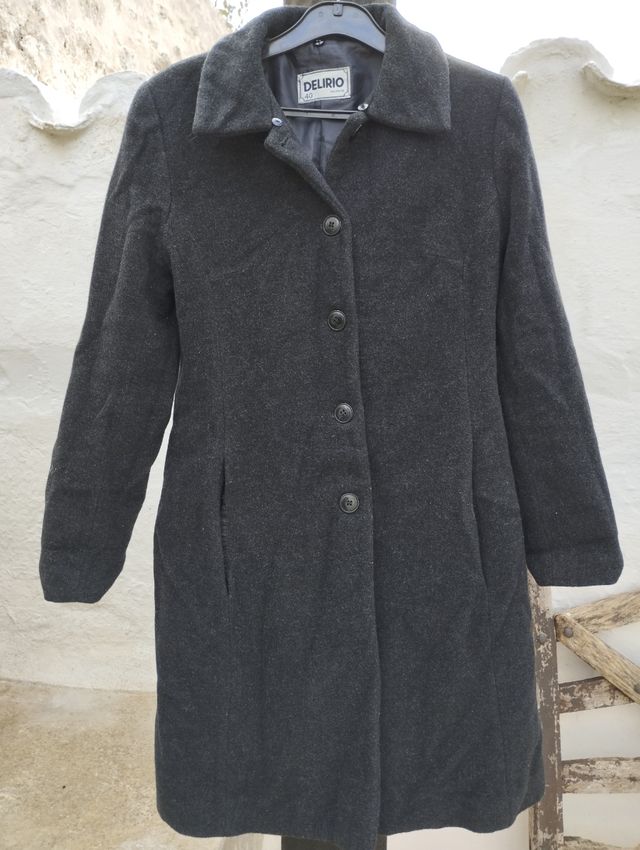 Abrigo, perdecto estado
