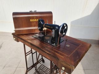 Maquina de coser SIGMA