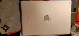 APPLE IPAD AIR