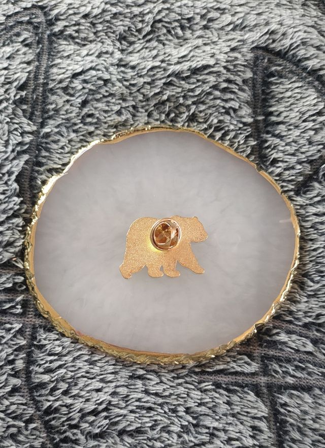 Broche esmaltado oso
