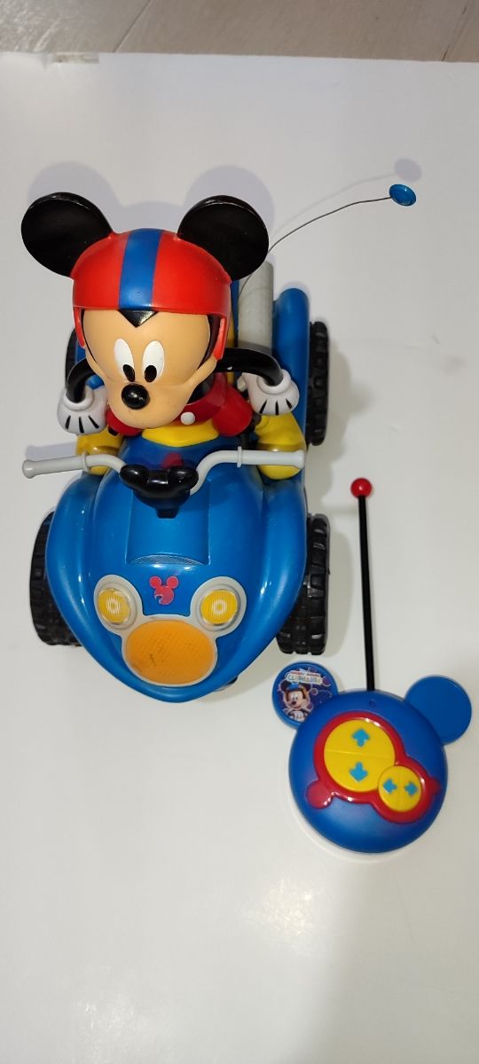 Coche radio control Mickey house