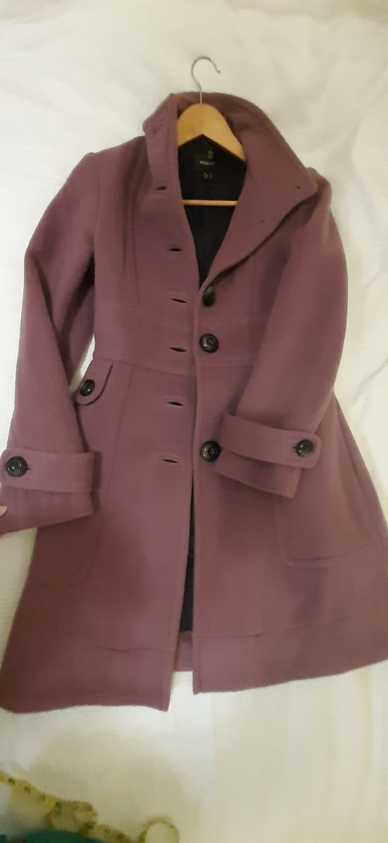 Precioso abrigo Mango lila-rosado