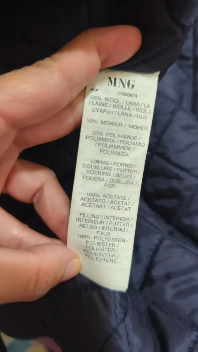 Precioso abrigo Mango lila-rosado