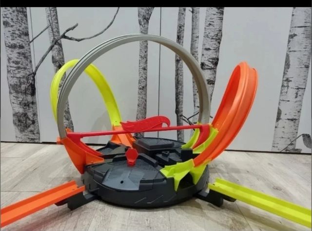 Pista de coches hot wheels