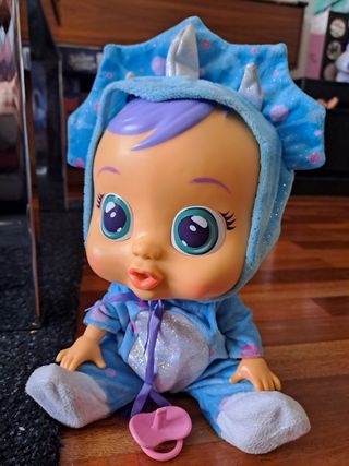 Bebe lloron dinosaurio