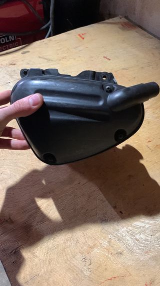 Caja filtro suzuki katana