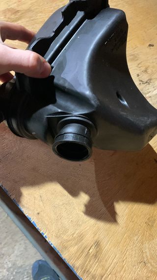 Caja filtro suzuki katana
