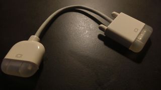Adaptador Apple de pantalla  DVI a VGA
