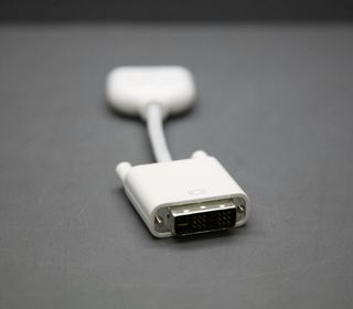 Adaptador Apple de pantalla  DVI a VGA