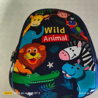 Mochila con dibujos infantiles 