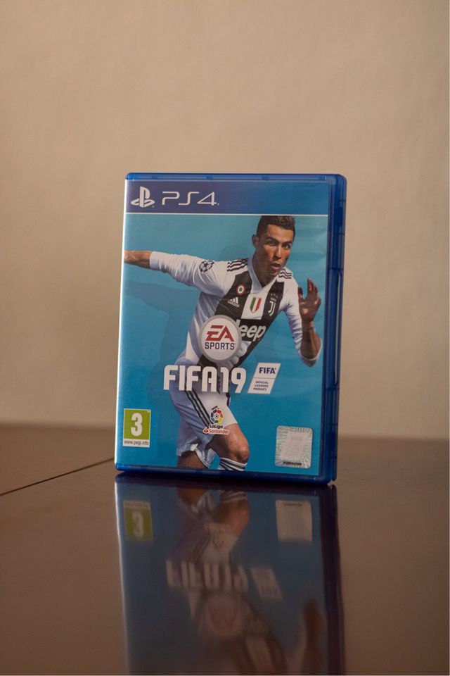 FIFA 19 para PS4