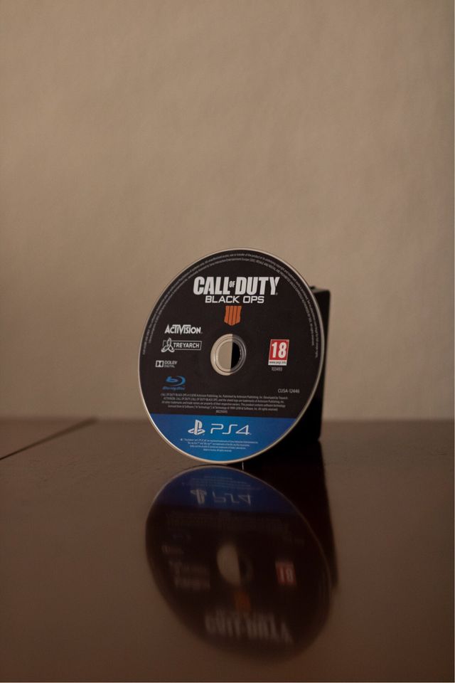 CALL of DUTY BLACK OPS IIII para PS4