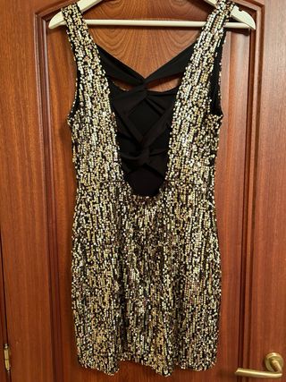 Vestido dorado de fiesta
