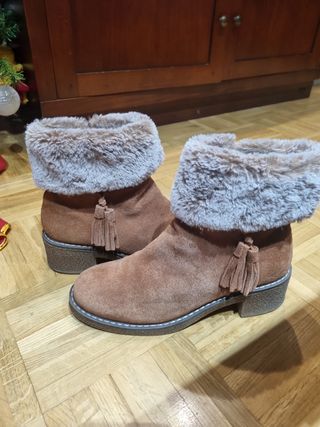 Botines piel número 38