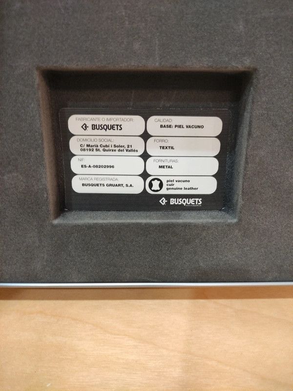 Monedero piel auténtica marca Busquets